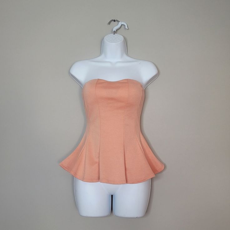 Pink/Peachy Color Nwt! Elegant Peach Top For Summer, Elegant Peach Tops For Summer, Peach Stretch Top For Spring, Stretchy Peach Top For Spring, Chic Peach Short Sleeve Top, Trendy Apricot Tops For Spring, Spring Apricot Trendy Tops, Chic Peach Tops For Brunch, Cute Fitted Tops For Brunch