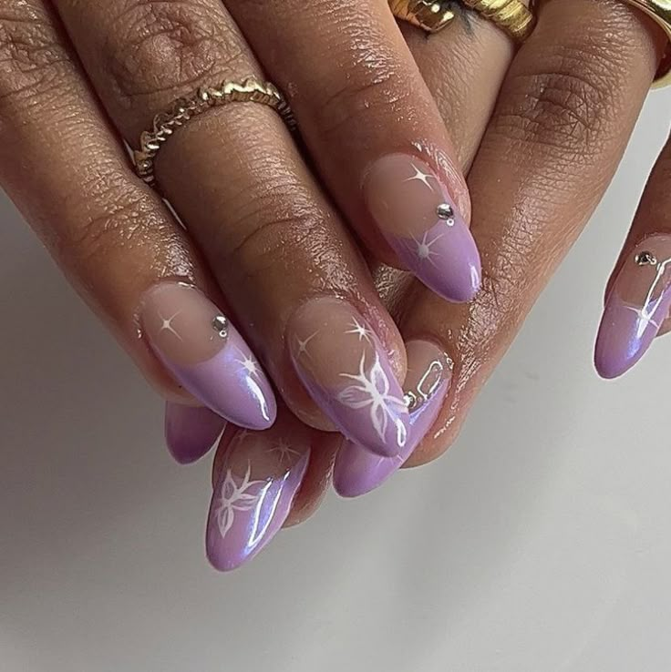 Purple Birthday Nails Almond, Birthday Nails Purple Art Designs, Repunzle Nail Ideas, Nail Inspo Lilac, Lilac Nails Ideas, Rapunzel Themed Nails, Almond Nails Designs Purple, Purple Acrylic Nails Almond, Lavender Color Nails