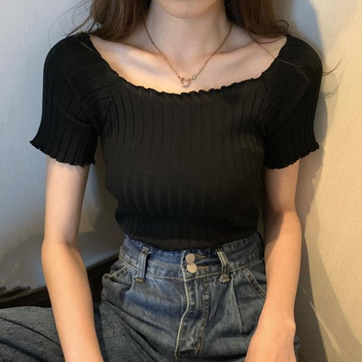 Material: Cotton Material: Polyester Item Type: Tops Tops Type: Tees Sleeve Length: Short Sleeve Style: Regular Fabric Type: Knitted Pattern Type: Solid Gender: WOMEN Clothing Length: Short Collar: Slash Style: Soft Girl Style, Soft Girl Crop Top, Soft Girl Outfits Size (cm) Width Length Sleeve S 62-84 30.0 13 M 66-88 32.0 14 L 70-92 34.0 15 Size (inch) Width Length Sleeve S 24.41-33.07 11.81 5.12 M 25.98-34.65 12.60 5.51 L 27.56-36.22 13.39 5.91 Backless Long Sleeve Top, Blue Bandage Dress, Sundress Outfit, Red Bandage Dress, Soft Girl Outfits, Oversized Turtleneck Sweater, Lace Trim Shorts, Soft Girl Aesthetic, Girls Crop Tops