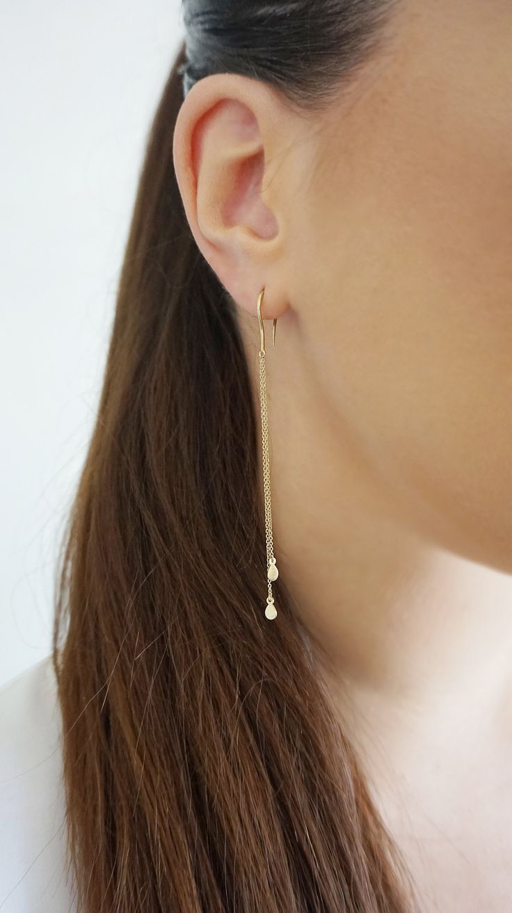 14K 9K Minimalist Long Chain Earrings, Long Chain Dangle Earrings, Dainty solid gold earrings, Simple Lightweight Drop Earrings, Gold Charm Earrings, FREE EXPRESS SHIPPING Dainty, minimalist long chain dangle and drop earrings with small charms made in 14K or 9K solid gold. A lovely, versatile pair of earrings that you will love wearing all day, everyday! Whisper....I Love Minimalism! :) ------------------------------------------------- D E T A I L S 14K Solid Gold or 9K Solid Gold Length: 8.5cm Long Drop Earrings Gold, 14k Yellow Gold Threader Earrings, 14k Gold Threader Earrings For Everyday, 14k Yellow Gold Filled Threader Earrings, 14k Gold Filled Yellow Gold Threader Earrings, Hypoallergenic Yellow Gold Linear Earrings For Everyday, Yellow Gold Threader Earrings For Everyday, Classic Yellow Gold Dangle Threader Earrings, Hypoallergenic Sterling Silver Linear Earrings In Yellow Gold