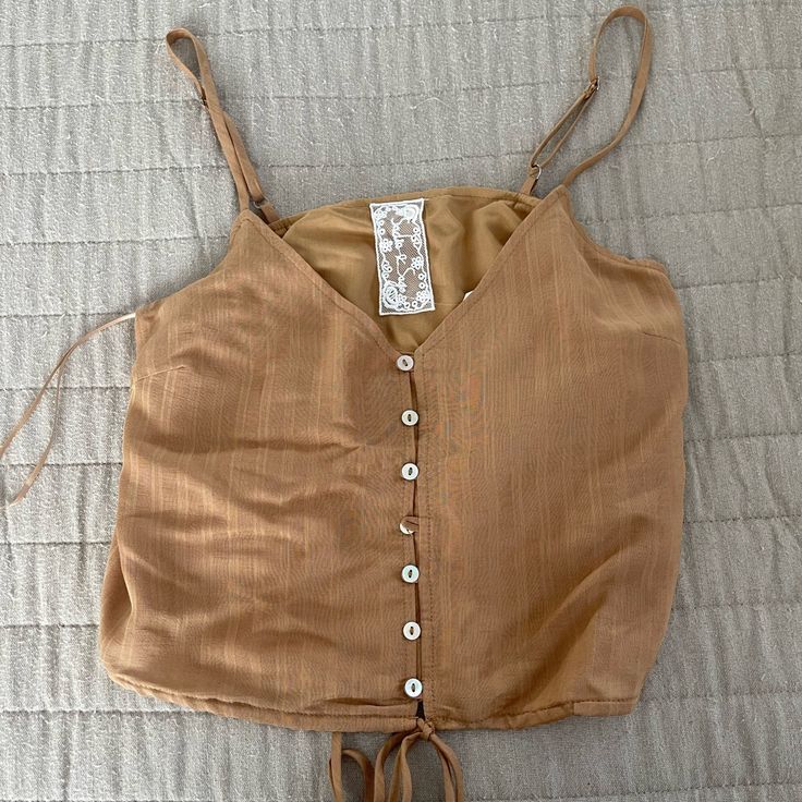 Never Worn Brown Summer Tops For Day Out, Brown Tops For Summer Day Out, Orange Bralette, Sage Top, Sleeveless Chiffon Blouse, White Flowy Top, Coral Tie, Southwestern Print, Blouse Tank Top