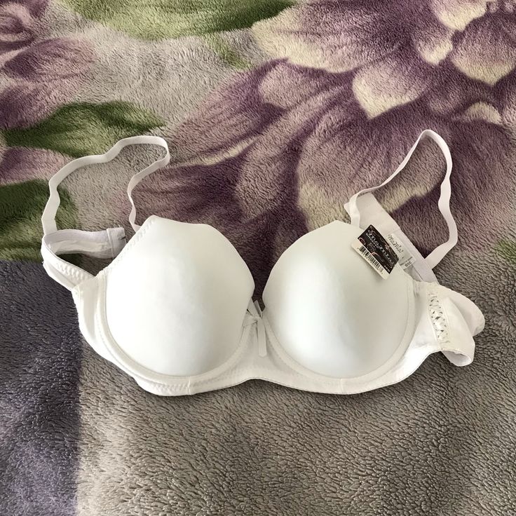 Size 36b, Brand New Bra From Mamia. Hasn’t Been Worn, Tags Are Still Present. Made From Polyester And Spandex. White Stretch Nursing Bra With Medium Bust Support, Padded Underwire White Nursing Bra, White Padded Underwire Nursing Bra, White Seamless Full Cup Bra, White Stretch Nursing Bra With Removable Pads, White Push-up Nursing Bra With Medium Support, White Stretch Underwire Nursing Bra, White Full Cup Seamless Nursing Bra, White Seamless Full Cup Nursing Bra