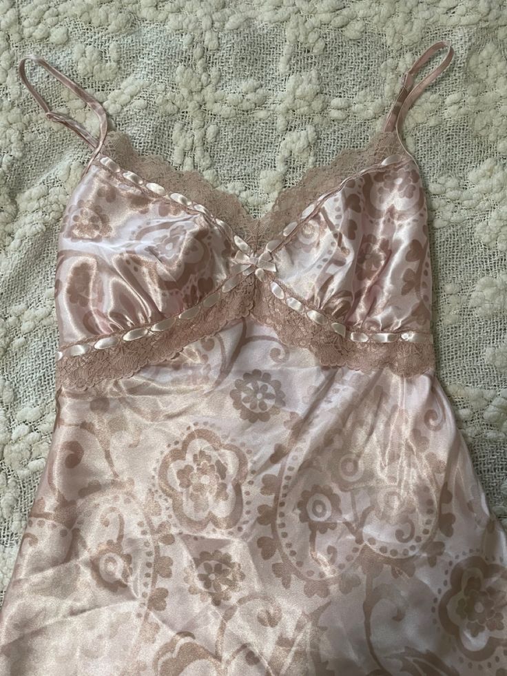 Babydoll Top Outfit Coquette, Silk Babydoll Dress, Babydoll Cami Outfit, 50s Babydoll Dress, Flower Print Outfit, Babydoll Outfit, Cami Top Outfit, Sinful Clothing, Babydoll Tops