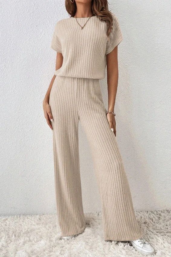 Lasaky - Elegant Outfit Set Featuring Long Sleeve and Pants Comfy Sets Outfits, Old Money Lounge Wear, Trendy Lounge Wear Outfit, Home Lounge Outfit, Lounge Wear Stylish, Leisure Outfits, Elegant Loungewear, High Neck Sweater Dress, Comfy Lounge Wear