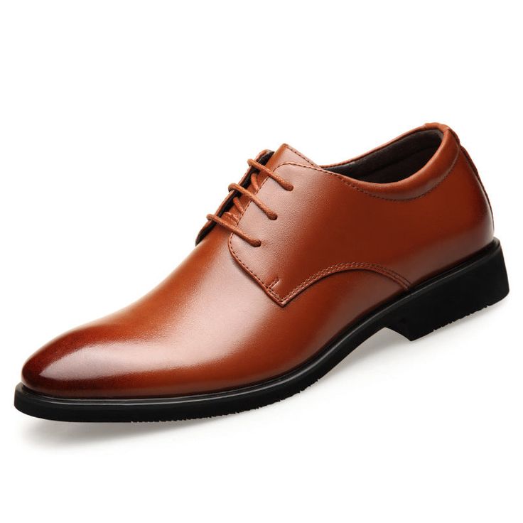 Premium Leather Men's Shoes Elevate your style with our British-designed leather shoes. Crafted from soft cowhide leather, these extra-sized, split leather dress shoes offer both comfort and sophistication. Perfect for business and formal occasions. Available in sizes 38-47. Product information: Use age group: adult Brand: Zhengou Product category: leather shoes Upper material: cowhide Sole Material: Rubber Upper height: low Color: black, brown Size: 38,39,40,41,42,43,44,45,46,47,48 Style: Busin Leather Shoes For Business Meetings With Pointed Toe, Oxford Lace-up Shoes With Leather Lining For Business, Leather Pointed Toe Shoes For Business Meetings, Classic Leather Shoes With Pointed Toe For Business Meetings, Classic Leather Shoes With Pointed Toe For Business, Classic Pointed Toe Leather Shoes For Business Meetings, Business Oxford Shoes With Almond Toe, Classic Wingtip Dress Shoes For Business Meetings, Classic Dress Shoes With Brogue Detailing For Business Meetings