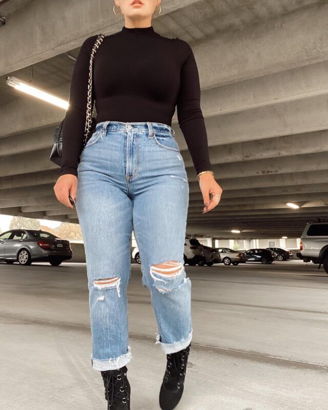 Cute Outfit Ideas Midsize, Midsize Fashion Jeans, Midsize Maxi Dress, Midsize Outfits Jeans, Midsize Bodysuit Outfit, Midsize Hourglass Fashion, Mid Size Fashion Casual, Short Midsize Girl Outfits, Curvy Levis