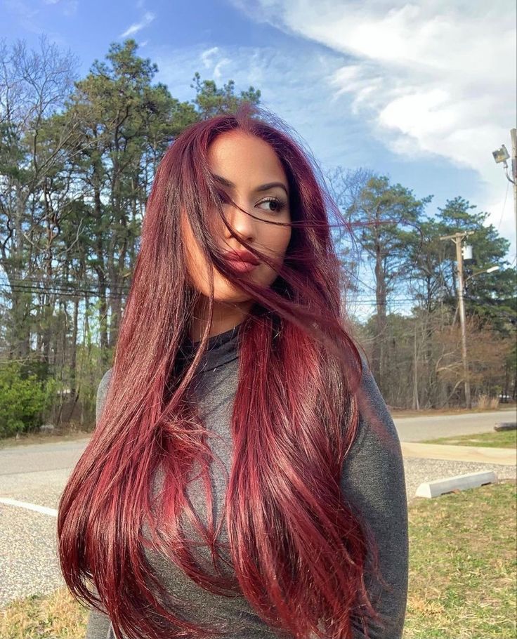 Highlights Brown Hair Balayage, Burgandy Hair, Wine Hair Color, Cherry Red Hair, Wine Red Hair, Wine Hair, Red Hair Inspo, Cherry Hair, Hair Color Burgundy