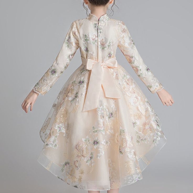 Your little girl deserves the spotlight on her special day! Whatever the theme of your little princess' party will be, our elegant Overall Embroidery Princess Cocktail Dress will surely give that wow factor to turn heads and be amazed at how beautiful your little girl will be in this simply elegant fashion dress for girls. Features: Lightweight knee-length cocktail dress Detailed with embroidered appliques Back zipper-lock type Fine stitch and quality tailoring Soft to the skin and very comforta Overall Embroidery, Knee Length Cocktail Dress, Vestidos Color Rosa, Fabric Combinations, Dress For Girls, Wow Factor, Clothing Sets, Casual Clothing, Princess Party