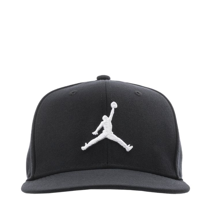 Jumpman matches with a Jumpman, so the Jordan Pro Cap Jumpman Snapback will look perfect with the rest of your gear. Because it has minimal color differentiation, it'll match perfectly with a number of outfits, even non-Jordan ones. The strapback closure allows you to find the right size easily. Features large, embroidered Jumpman logo centered on the front. Snapback (adjustable). Slightly curved bill. Utilizes Dri-FIT® technology for sweat control. Functional Black Trucker Hat For Sports, Classic Adjustable Fitted Hat For Sports, Classic Adjustable Sports Fitted Hat, Classic Adjustable Fitted Sports Hat, Functional Black Trucker Hat For Sports Events, Functional Black Six-panel Trucker Hat, Adjustable Functional Sports Fitted Hat, Black Breathable Six-panel Snapback Hat, Black Breathable Snapback Hat