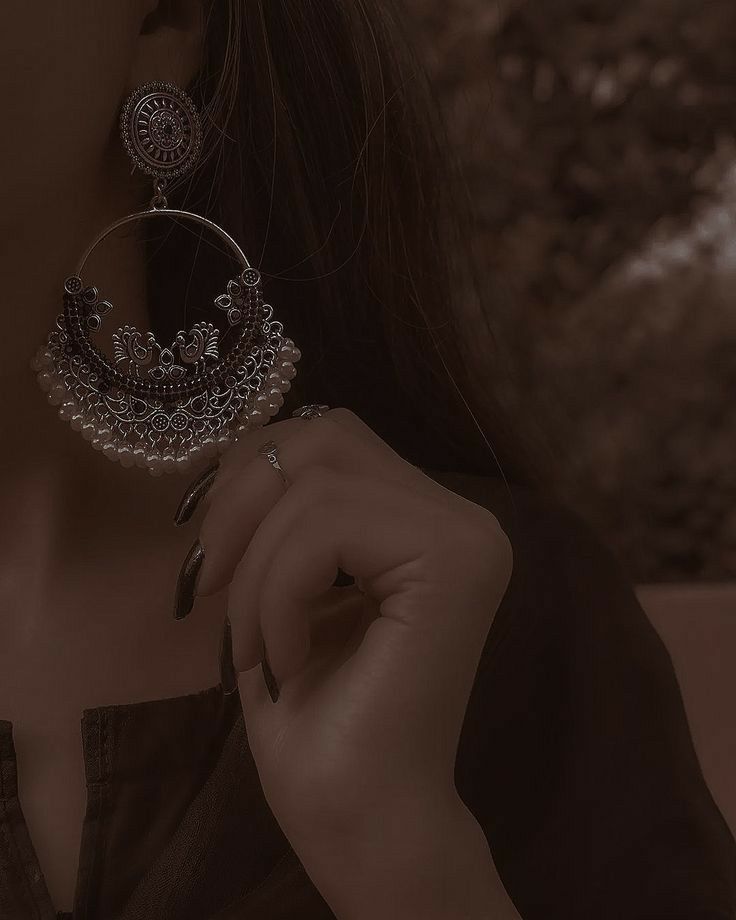 Jhumkey Aesthetic, Jhumka Photography, Jhumkas Aesthetic, Aesthetic Jhumka, Jhumka Aesthetic, Aesthetic Dpz, South Asian Aesthetic, Desi Aesthetic, Jaisalmer