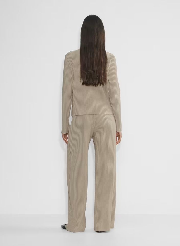 SKILLED PANT | Aritzia Chic Wide Leg Pants With Ribbed Waistband For Fall, Ribbed Workwear Pants, Chic Relaxed Fit Ribbed Pants, Chic Ribbed Relaxed Fit Pants, Chic Ribbed Pants With Relaxed Fit, Solid Color Ribbed Wide Leg Pants, Elegant Ribbed Straight Pants, Relaxed Fit Ribbed Pants, Ribbed Wide-leg Workwear Pants