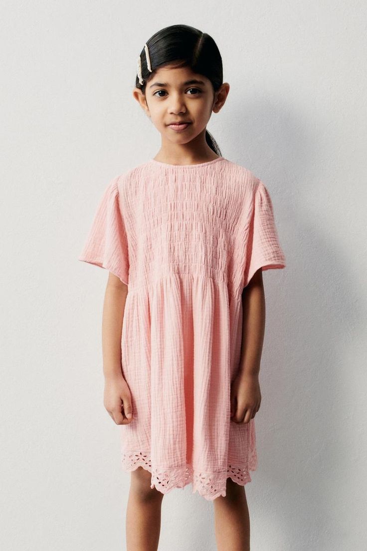 Baby Girls' Dresses | Explore our New Arrivals | ZARA United States Muslin Dress, Model Call, Crochet Coat, Textured Dress, Milk Makeup, Round Neck Dresses, Linen Blazer, Crepe Dress