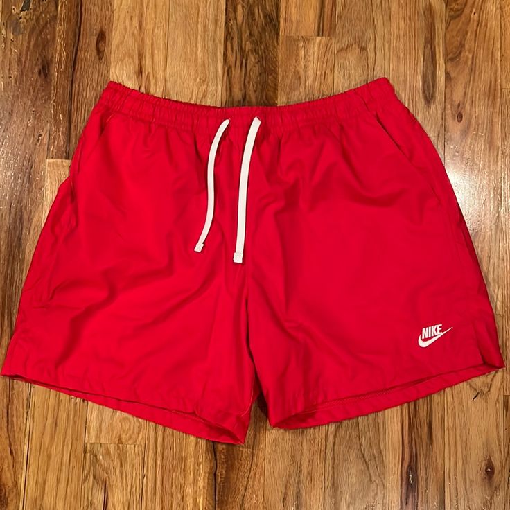 Nike Club Essentials Woven Flow Shorts University Red Men’s Xl Dr5678-657 Casual Nike Swim Trunks With Built-in Shorts, Casual Nike Swim Trunks, Casual University Red Bottoms With Pockets, Casual Bottoms With Pockets In University Red, Casual University Red Shorts For Streetwear, Casual Red Swim Trunks With Built-in Shorts, Red Casual Streetwear Shorts, Sporty Red Swim Trunks, Sporty Red Short Swim Trunks