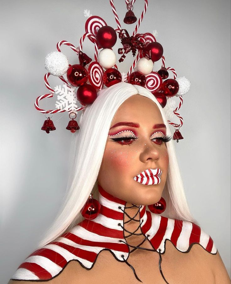 Holiday Makeup Christmas, Christmas Party Makeup, Xmas Makeup, Christmas Eye Makeup, Christmas Makeup Look, Holiday Makeup Looks, Halloween Makeup Pretty, Face Paint Makeup, Face Art Makeup