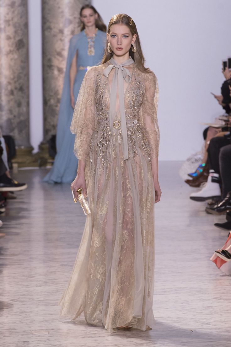 All the Looks from the Elie Saab Spring-Summer Couture 2017 Collection  - ELLE.com Gaun Abad Pertengahan, Elie Saab Haute Couture, Haute Couture Paris, Ellie Saab, Elie Saab Spring, Elie Saab Couture, London Fashion Weeks, Royal Dresses, Evening Dresses For Weddings