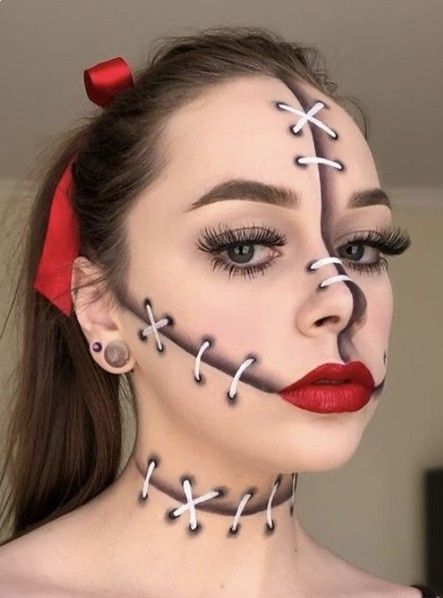 Simple Halloween Face Painting, Easy Halloween Makeup Looks, Easy Halloween Face Painting, Easy Halloween Makeup Ideas, Stitches Makeup, Halloween Makeup Tutorial Easy, Easy Halloween Makeup, Creepy Halloween Makeup, Cute Halloween Makeup