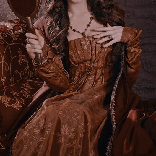 1500s Dress, Narnia Prince Caspian, Royal Aesthetic, Fairytale Photography, Black Bride, Orange Aesthetic, Princess Aesthetic, Fantasy Aesthetic, Sirius Black