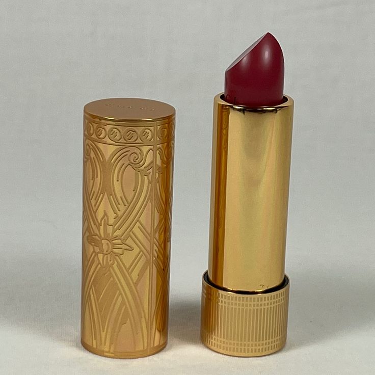 Gucci Rouge Lvres Satin Lipstick In 600 The Fallen Sparrow The Shade 600 The Fallen Sparrow Is Described As Pink Red Plum. New In Box As Shown. Please Note: I Do My Best To Accurately Show The Colors Of Items, But I Am Not A Photographer And Do Not Have Professional Lighting Or Equipment. Colors Can Appear Different Based On Lighting And On Different Devices Or Monitors. I Encourage You To Google Pictures From The Brands Or Other Professional Sources. I Am Not Affiliated With The Brands Of Any Items I Sell, Nor With Any Retailer. All Items In My Closet Were Initially Purchased For My Own Use Or Personal Collection. Any Beauty/Makeup Items Listed In My Closet Are Those Which I Pu 1920s Makeup Products, Victorian Makeup Products, Old Makeup Products, 80s Makeup Products, 1940s Lipstick, Vintage Red Lipstick, Vintage Makeup Products, 1950s Lipstick, Pearl Market