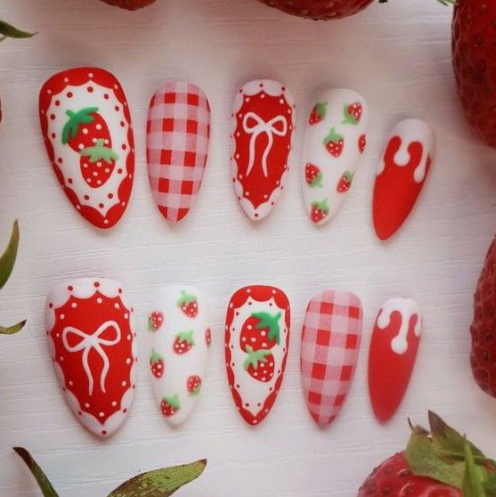 Strawberry Colored Nails, Strawberry Shortcake Nails Designs, Cherry Themed Nails, Strawberry Red Nails, Chocolate Strawberry Nails, Strawberry Themed Nails, Fruits Basket Nails, Red Strawberry Nails, Strawberry Manicure