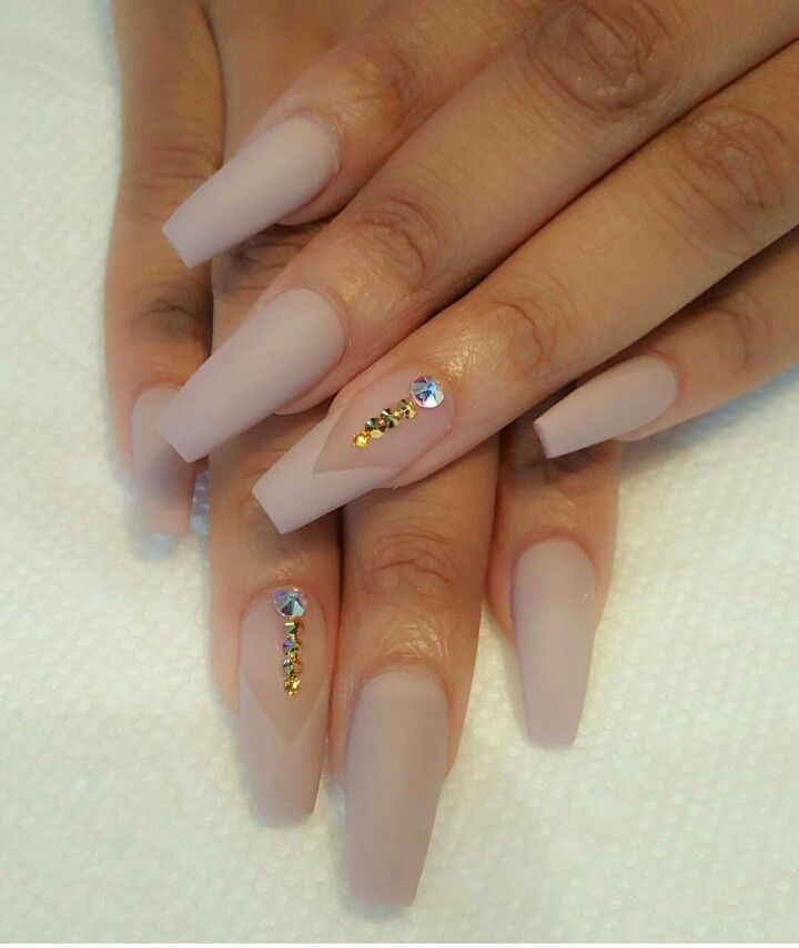 Pinterest: @ prettiiegorgeous ♥ Glam Nails, Hot Nails, Fabulous Nails, Coffin Nails Designs, Pretty Acrylic Nails, Fancy Nails, Dope Nails, Manicure E Pedicure, Best Acrylic Nails