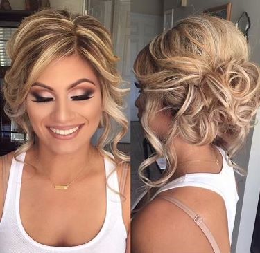 Updo With Layered Hair, Mother Of The Groom Hairstyles, Updos Homecoming, Wedding Hair Up, Mother Of The Bride Hair, Long Face Hairstyles, Hair Homecoming, Updos For Medium Length Hair, Homecoming Hair