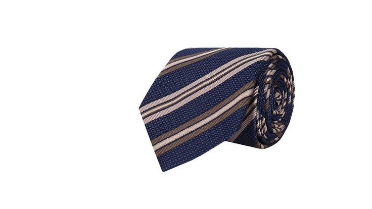 Experience premium quality with a tie that drapes beautifully and holds a firm knot throughout the day.
Composition: 70% Silk, 30% cotton. 

Cupro lining & wool interlining.

Width: 8 cm (3 ⅛'') 

Length: 150 cm (59'')


Made in Italy. Elegant Blue Cotton Suit And Tie Accessories, Elegant Blue Cotton Ties, Silk Ties For Work, Elegant Cotton Neckwear, Luxury Ties For Work, Elegant Cotton Neckwear With Ties, Elegant Wool Ties For Business, Luxury Standard Tie For Workwear, Luxury Tie For Workwear