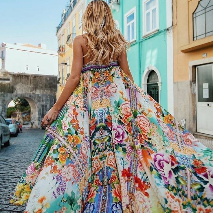 Boho Floral Print Maxi Dress









Bust
(cm)

Length
(cm)




S

84
136




M

90
138




L

96
141 Long Floral Maxi Dress, Boho Mode, Hijab Look, Boho Summer Dresses, Vacation Dress, Cover Beachwear, Beach Maxi Dress, Hippie Dresses, Long Summer Dresses