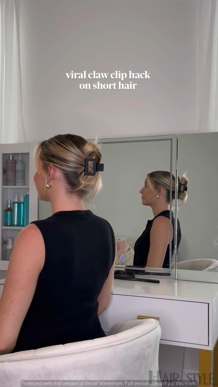 How to Create a Perfect Messy Bun for Parties
#EverydayHair #QuickHairstyles #EasyHairLooks #HairInspo #NoHeatStyles