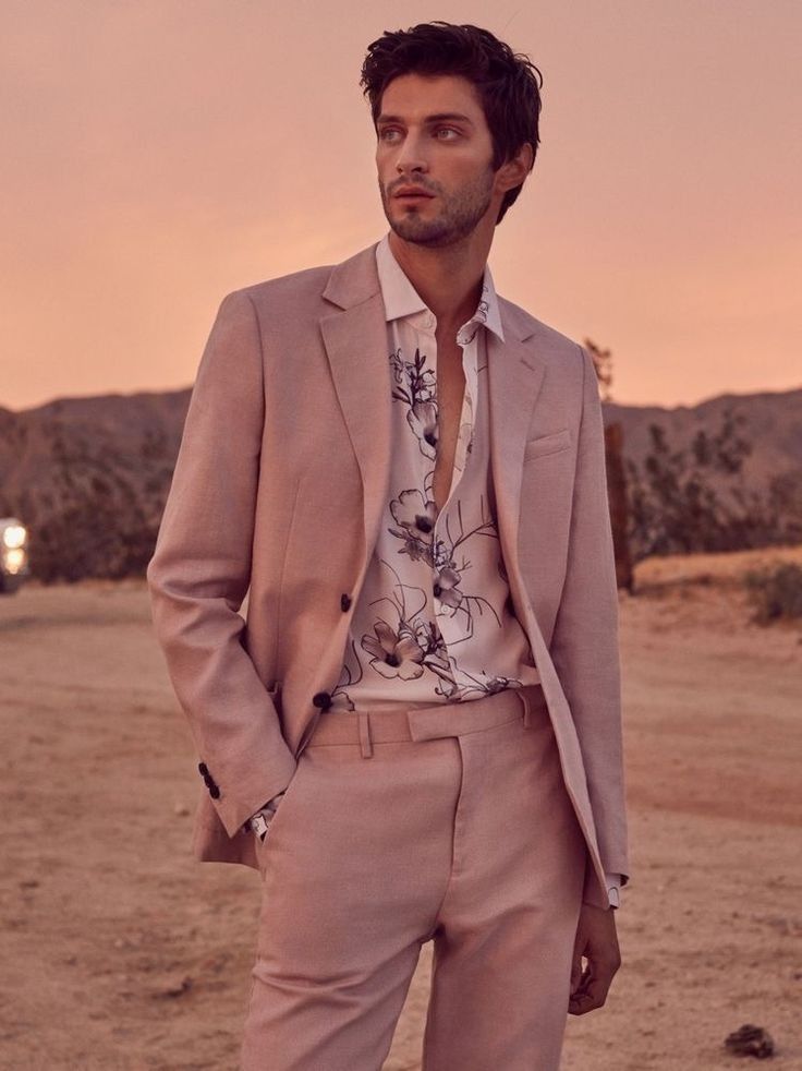 Boho Wedding Guest Outfit, Matthew Bell, Mens Winter Fashion Outfits, Mens Smart Casual Outfits, Elite Model Management, Boho Men, Mens Fashion Photography, Mens Casual Dress Outfits, Prom Suits