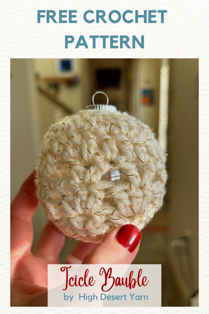 a crochet ornament is shown with the text, free crochet pattern