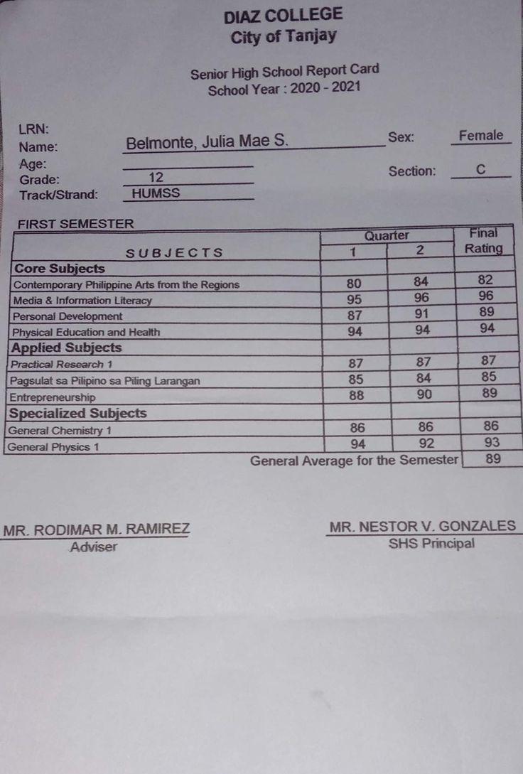 a paper with some information about the college and it's student numbers on it