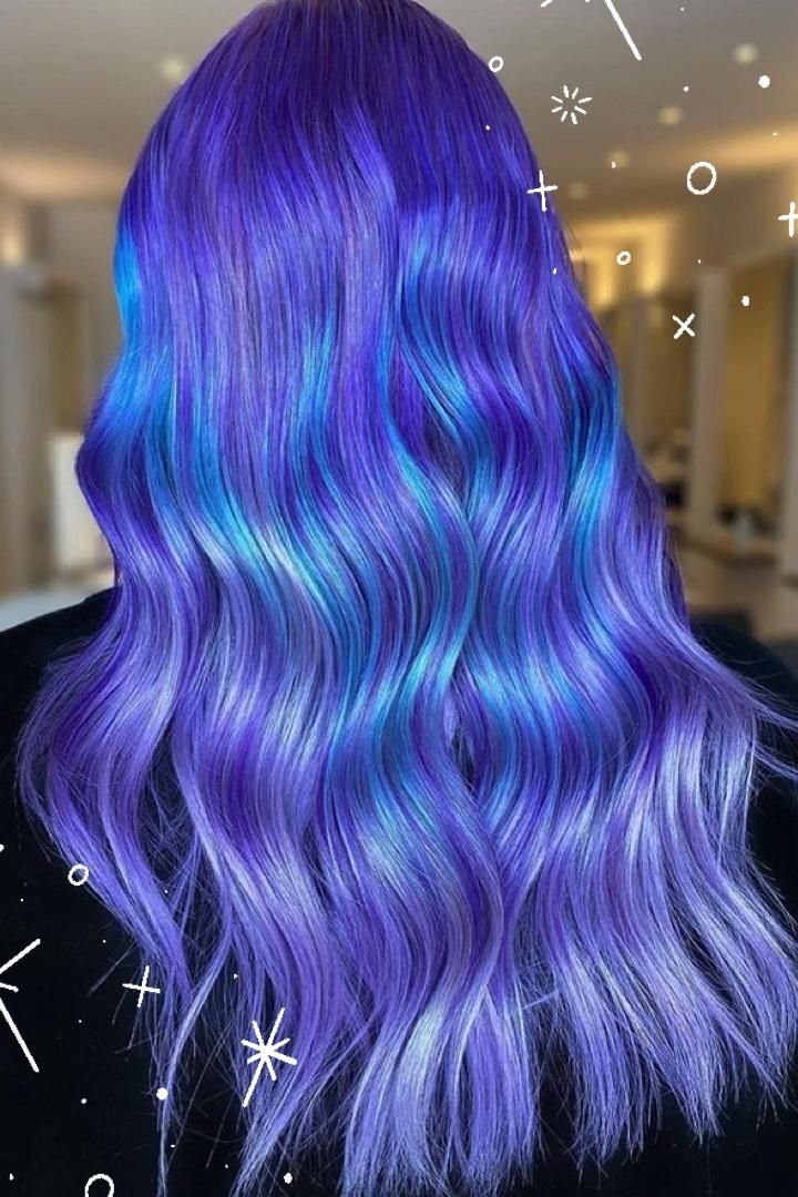 Short Hair, Blue Highlights: A Perfect Match Fancy Hair Color, Brunette Hair Color With Highlights, Hair Color Transformation, Glowing Hair, Winter Hair Color Ideas, Blue Ombre Hair, Hair Color Underneath, Vivid Hair Color, Rainbow Hair Color