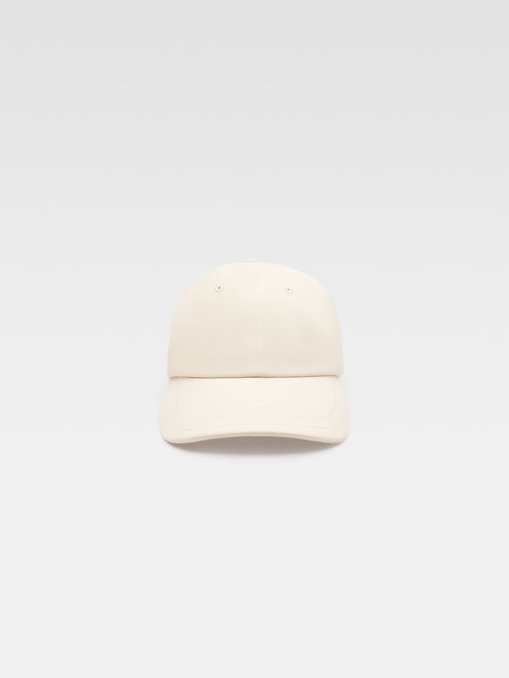 Signature baseball cap. Mens Essentials, Small Leather Goods, Summer Essentials, Men's Collection, The Collection, Women Collection, Cross Body Handbags, Baseball Cap, Bag Accessories