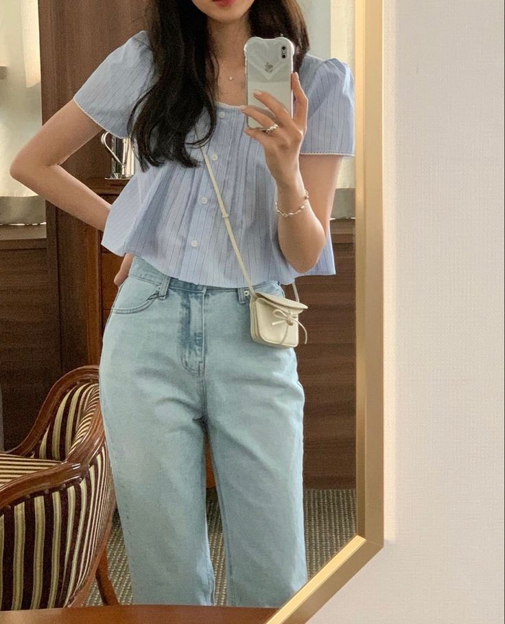 Holy Girl, Outfit Korean Style, Casual College Outfits, Korean Casual Outfits, Everyday Fashion Outfits, Casual Day Outfits, Quick Outfits, Easy Trendy Outfits, Girl Fits