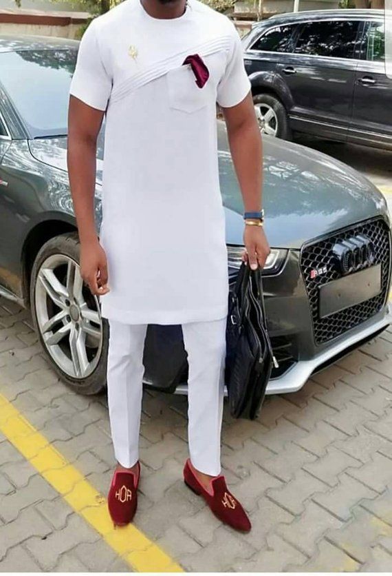 Mens Traditional Wear, Wedding Suit Styles, White Wedding Suit, Nigerian Men Fashion, African Wear Styles For Men, Latest African Men Fashion, African Attire For Men, African Dresses Men, African Shirts For Men