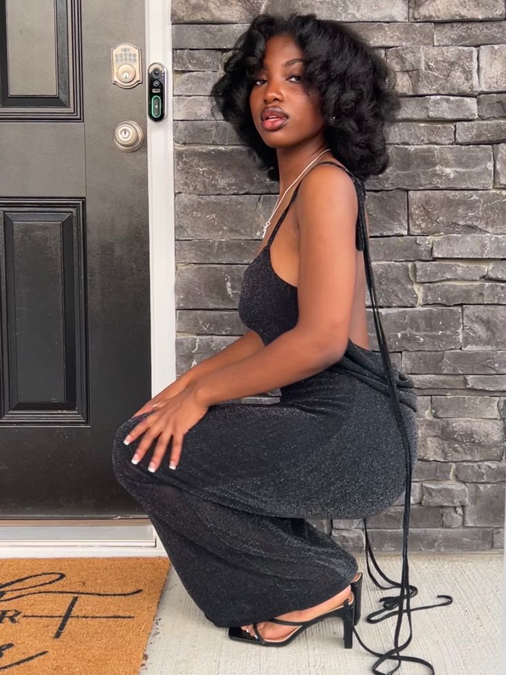 Natural Black Women Aesthetic, Feminine Clothes Aesthetic, Shein Coupon Codes, Shein Coupons, Pressed Natural Hair, Silk Press Natural Hair, Short Hair Black, Blowout Hair, Black Femininity