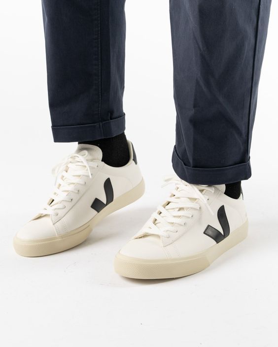 Good material quality price very well 8 days from china to mexico widely recommended product and seller Mens Veja Sneakers Outfit, Veja Men Outfit, White Sneakers Men Outfit, Veja Shoe, Stile Old Money, Veja Sneakers Outfit, Veja Men, Men Shoes Aesthetic, Men Outfits Aesthetic