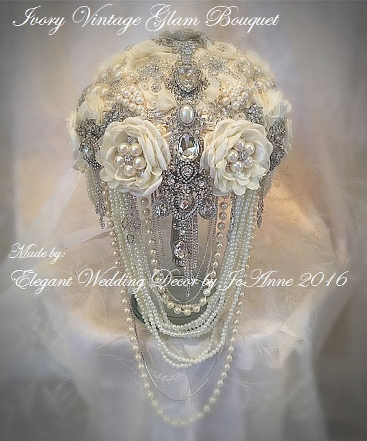 a bridal headpiece with flowers and pearls