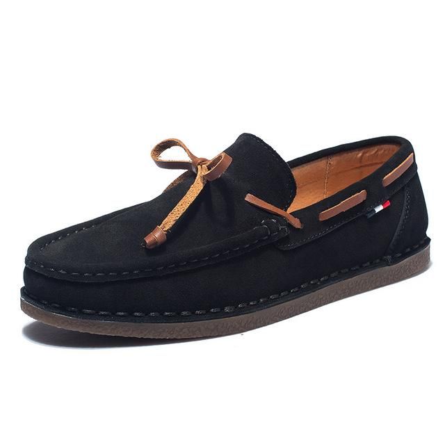 Insole Material: PU Closure Type: Slip-On Upper Material: Genuine Leather Upper Leather Type: Cow Leather Lining Material: PU Outsole Material: Rubber Casual Black Slip-on Tassel Loafers, Black Slip-on Tassel Loafers With Rubber Sole, Black Tassel Loafers With Rubber Sole, Black Moccasins With Stitched Sole For Fall, Black Low-top Boat Shoes With Rubber Sole, Casual Suede Boat Shoes With Flat Heel, Casual Leather Tassel Loafers With Rubber Sole, Casual Black Loafers With Rubber Sole, Black Tassel Loafers With Rubber Sole And Flat Heel