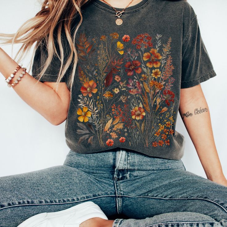 Cheap Botanical Printed Tops, Cheap Botanical Tops For Summer, Cheap Crew Neck T-shirt With Plant Print, Cheap Vintage Shirt For Everyday Wear, Fall Shirts Women, Cottagecore Shirt, Botanical Shirt, Vintage Cottagecore, Nature Shirts