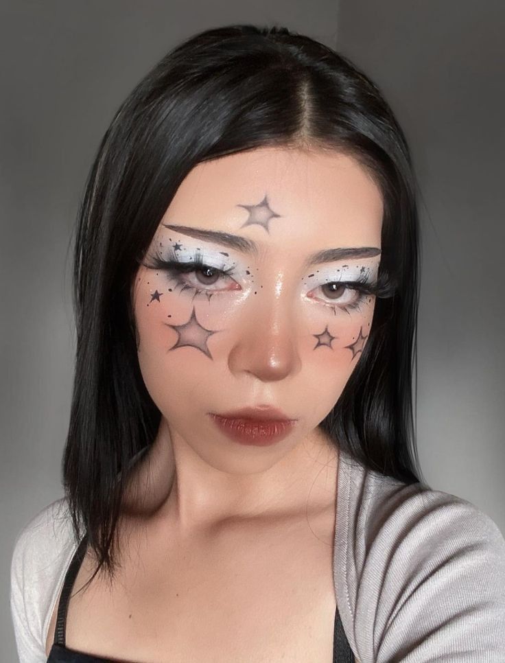 Stars Makeup, Ateez 2024, Funky Makeup, Performance Makeup, Makeup Drawing, Cute Eye Makeup, Rave Makeup, Swag Makeup, Star Makeup