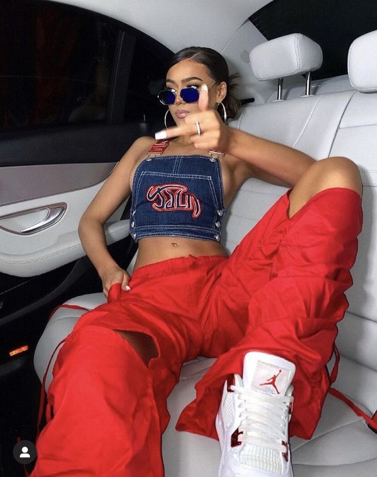 Looks Hip Hop, Streetwear Outfit Ideas, Foto Baby, Mode Casual, Streetwear Fashion Women, Baggy Pants, Baddie Outfits Casual, Swag Outfits, Lookbook Outfits