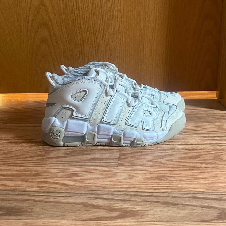 Worn Once Women’s 8.5 Men’s 7 Nike Uptempo Shoes Nike Casual Basketball Shoes With Translucent Outsole, Uptempo Shoes, Nike Uptempo, Nike Shoes Women, Nike White, Shoes Women, White Nikes, Nike Shoes, Nike Women