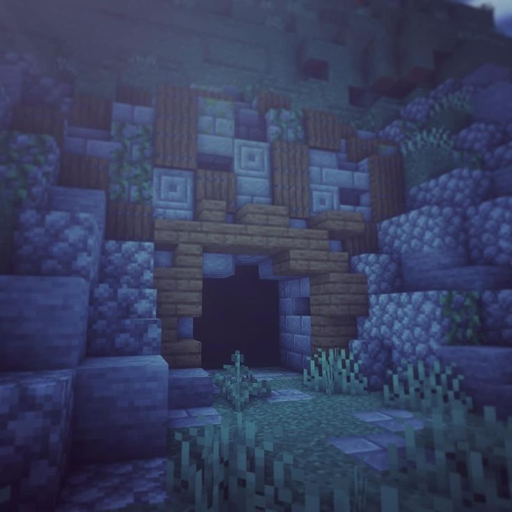 the entrance to a cave in minecraft