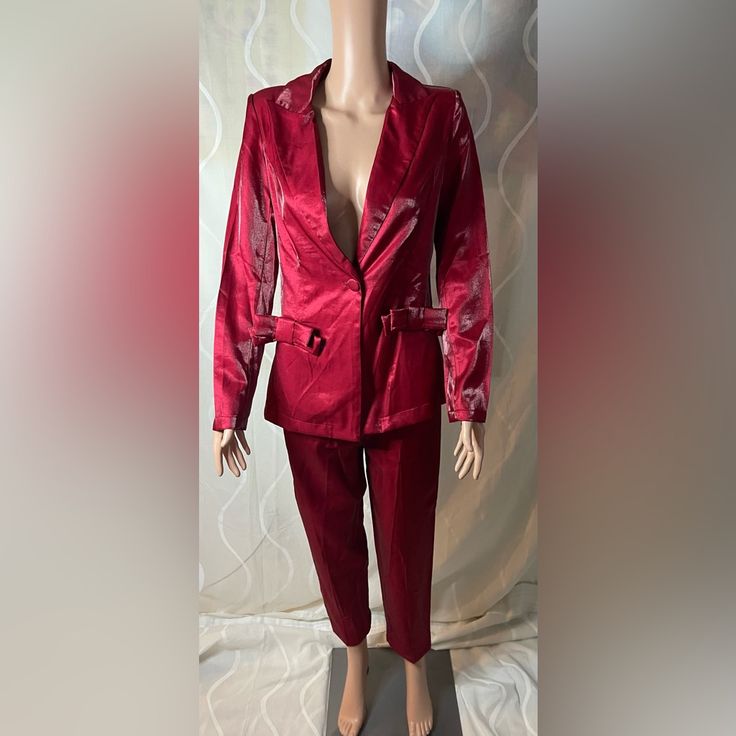 New Red Rayon Suit Set Very Elegant . Perfect For The Upcoming Holidays And For Especial Event Elegant Red Sets For Fall, Red Sets For Spring Night Out, Red Sets For Night Out In Spring, Red Evening Sets For Fall, Red Party Sets For Fall, Red Office Sets For Spring, Tailored Red Sets For Fall, Red Suits For Spring Party, Red Suit For Spring Party