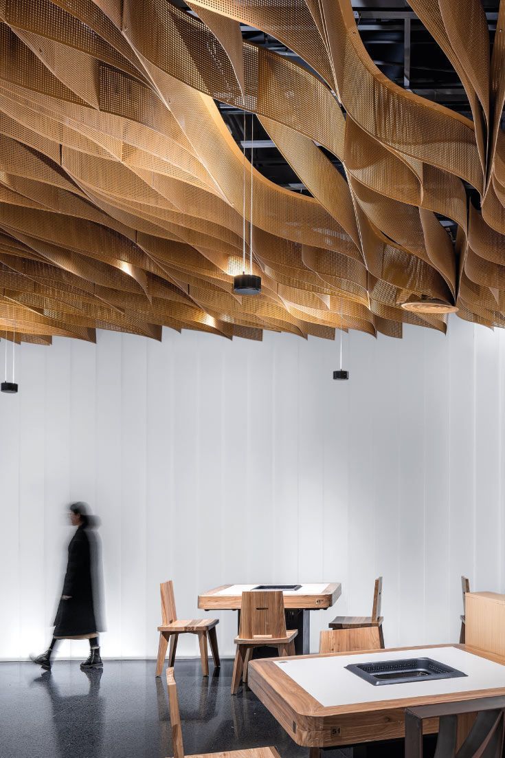 restaurant interior design architecture Office Ceiling Design, Architecture Ceiling, Modern Restaurant Design, Retail Architecture, Interior Ceiling Design, Ceiling Design Modern, Restaurant Architecture, Zhengzhou, Modern Restaurant