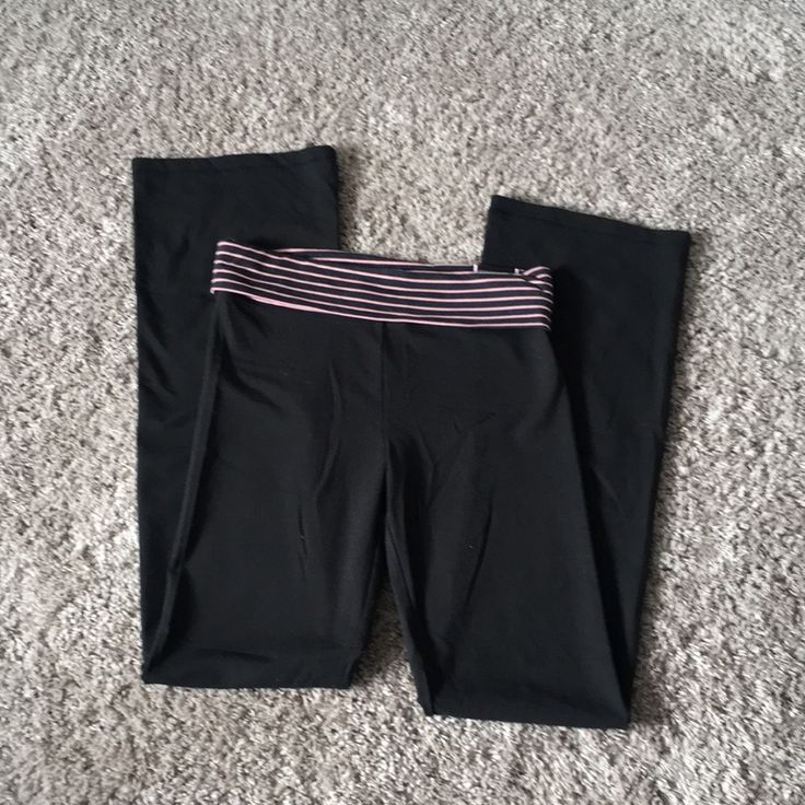 Nwt Black, Boot Cut Victoria’s Secret Yoga Pants. Size Extra Small, 32 Inch Inseam, Medium Rise, Ultrasoft With Stretch. Smoke Free Home Fitted Yoga Trousers For Sports, Black Fitted Yoga Pants, Black Fitted Yoga Trousers, Victoria's Secret Stretch Activewear, Black Sporty Straight Leg Leggings, Sporty Black Straight Leg Leggings, Fitted Wide Leg Sports Pants, Victoria's Secret Sporty Stretch Bottoms, Victoria's Secret Casual Stretch Activewear