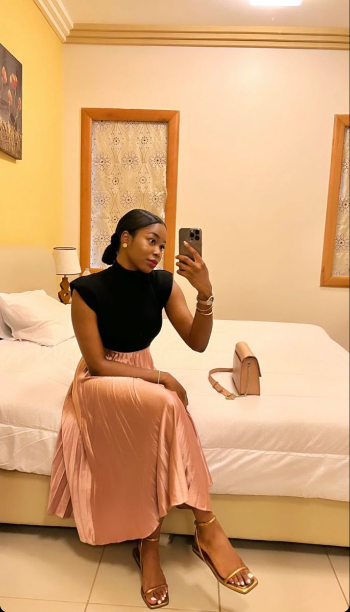 Cute Church Outfits Black Women, Church Outfits Black Women, Styling Skirts, Cute Church Outfits, Modern Fashion Outfits, Black Women Dress, Millennials Fashion, Elegant Outfit Classy, Cute Modest Outfits