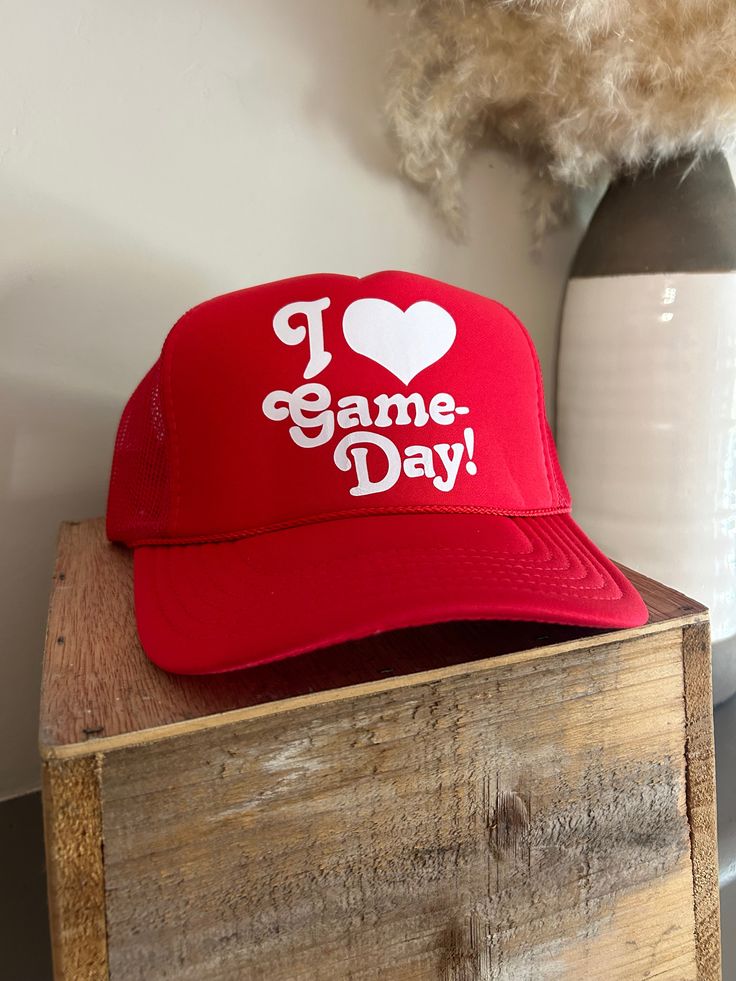 Stay stylish and comfortable on game day with the I ❤️ Game Day Hat. This trucker hat features a unique "I ❤️" design that shows off your love for the big game. Made with quality materials, this hat is perfect for any fan looking to elevate their game day outfit. San Diego Style, Game Day Outfit, Gameday Outfit, I Design, Day Outfit, Big Game, I Am Game, Cami Tanks, Game Day