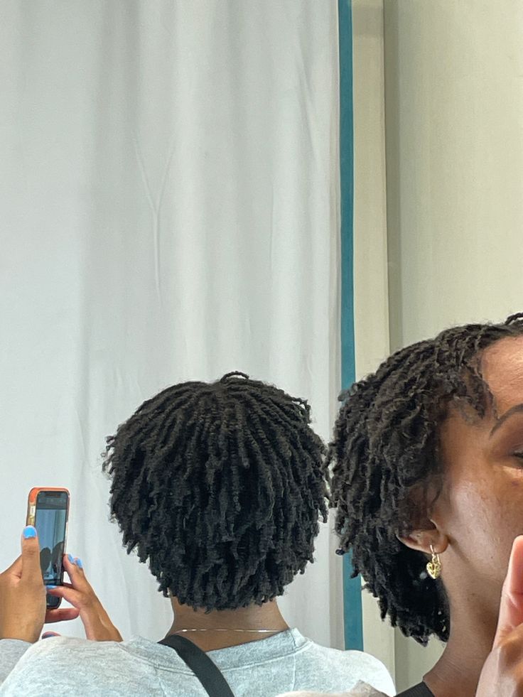 Temporary Microlocs, How To Style Short Micro Locs, Twa Microlocs, Very Short Micro Locs, Micro Locs Men, Micro Locs Short Hair, Micro Locs Starter Short, Microlocs 4c Hair, Short Micro Locs Hairstyles